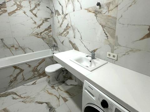 квартира за адресою Мечникова вул., 112, 114