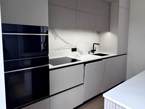 квартира за адресою Салютна вул., 2к9