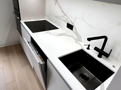 квартира за адресою Салютна вул., 2к9