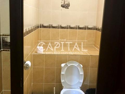 комерційна за адресою Професора Павловського вул. (Боткіна), 4