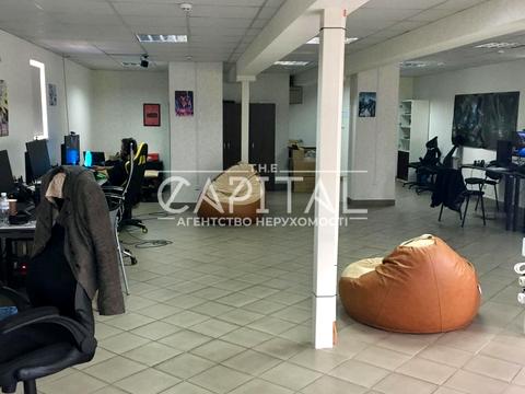 комерційна за адресою Професора Павловського вул. (Боткіна), 4