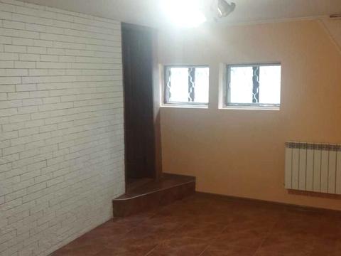 будинок за адресою 4-та Білогорська вул.