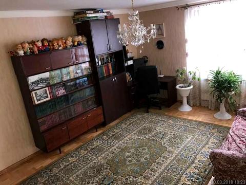 будинок за адресою 4-та Білогорська вул.
