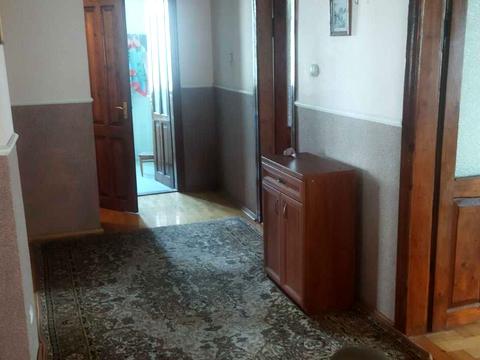 будинок за адресою 4-та Білогорська вул.