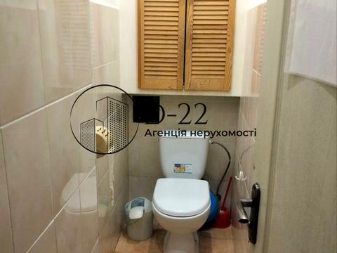 комерційна за адресою Миколи Міхновського бульв. (Дружби народів), 13