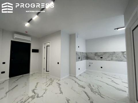 квартира за адресою Романа Левицького вул., (Будинок 4)