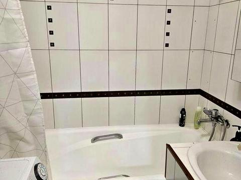 квартира за адресою Академіка Корольова вул., 74а
