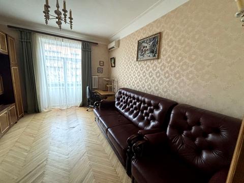 квартира по адресу Героїв Оборони ул., 3