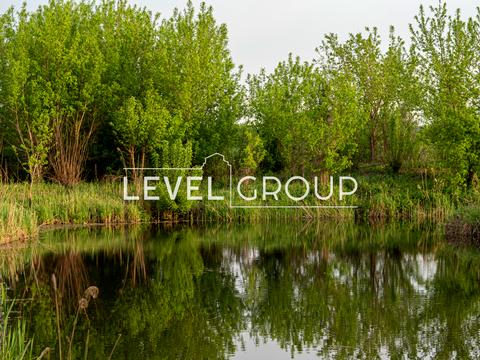 ділянка за адресою с. Нові Безрадичі,