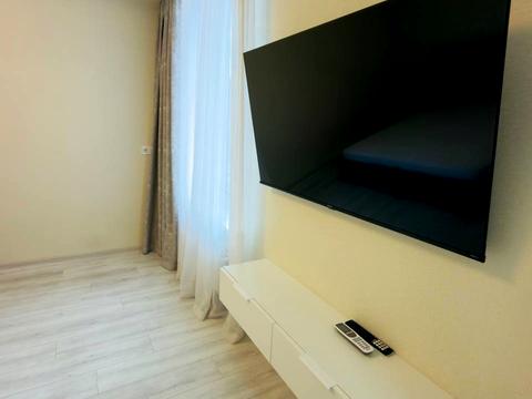 квартира за адресою Дніпровська набережна вул., 20-А