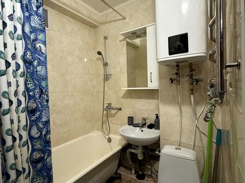 квартира за адресою Братиславська вул., 18