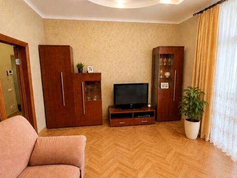 квартира за адресою Казарменна вул. (Григорія Андрющенка), 4-Д