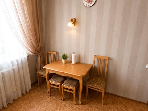 квартира за адресою Казарменна вул. (Григорія Андрющенка), 4-Д