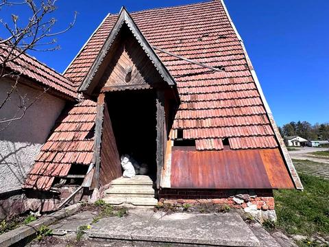 комерційна за адресою Степаняка вул., 2