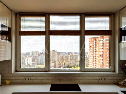 квартира за адресою Драгоманова вул., 40