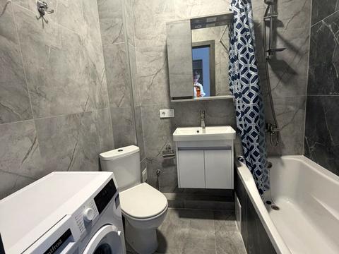 квартира за адресою Гідності вул., 4