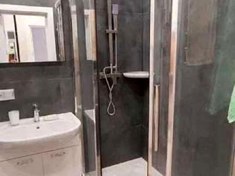 квартира за адресою Соборна вул., 105-Б/4