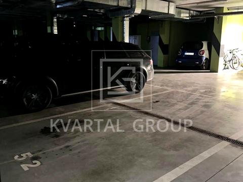 паркоместо по адресу Українська ул., 83б к.1-5