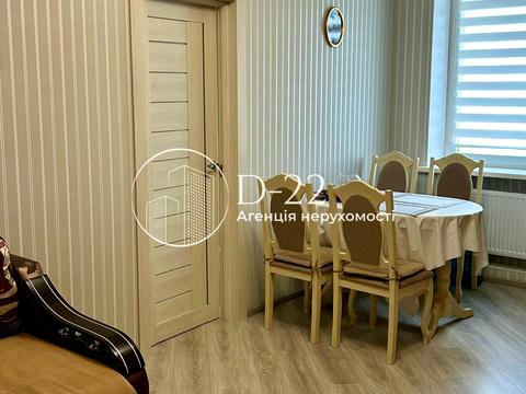 квартира за адресою Павла Чубинського вул., 7-А
