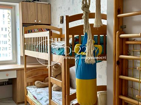 квартира за адресою Павла Чубинського вул., 7-А