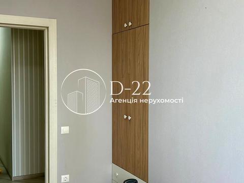 квартира за адресою Павла Чубинського вул., 7-А