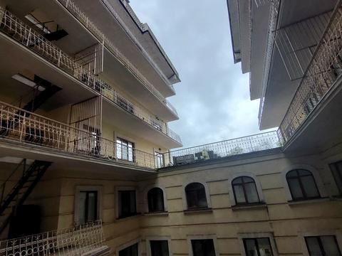 комерційна за адресою Онілової пров., 18