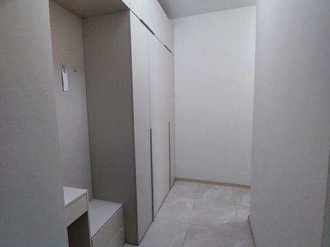 комерційна за адресою Онілової пров., 18