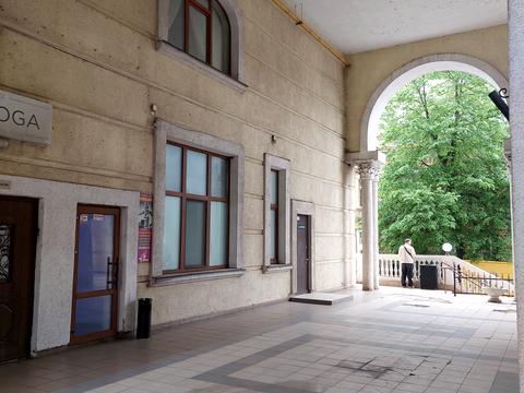 комерційна за адресою Онілової пров., 18