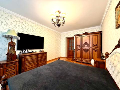 квартира за адресою Наукова вул., 96б