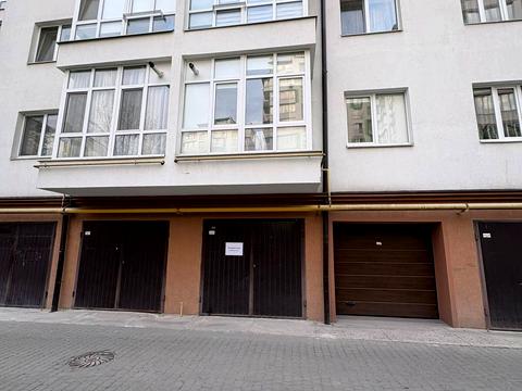 паркомісце за адресою Національної Гвардії вул., 14