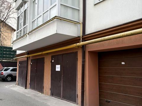 паркомісце за адресою Національної Гвардії вул., 14