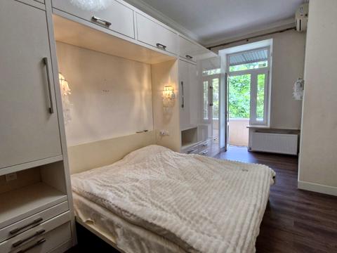 квартира по адресу Дворянская ул., 27