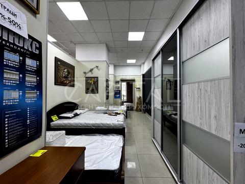 комерційна за адресою Голосіївський просп. (40-річчя Жовтня), 90