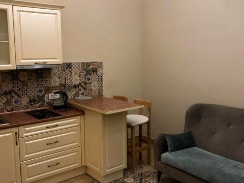 квартира за адресою Михайла Грушевського вул., 11