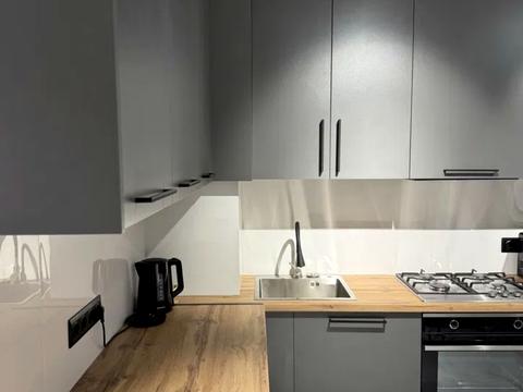 квартира за адресою Роксоляни вул., 43г