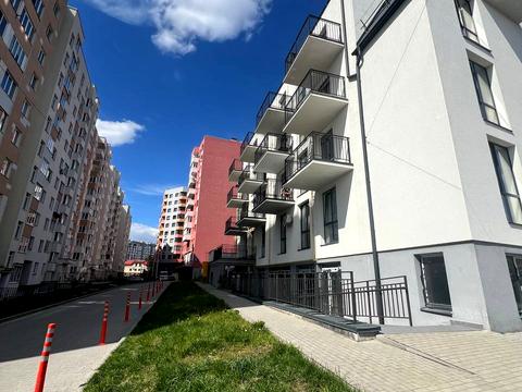 комерційна за адресою Кругла вул., 9-Б