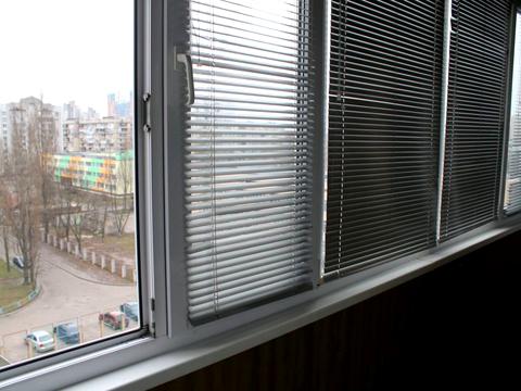 квартира за адресою Озерна вул., 4