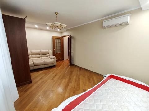 квартира за адресою Рибальська вул., 8