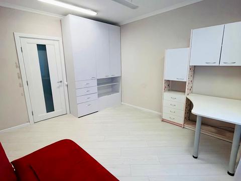квартира за адресою Автозаводська вул., 43