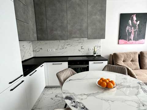 квартира по адресу Братьев Шеметов ул., 7