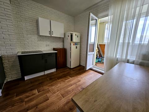 квартира за адресою Сергія Данченка вул., 3