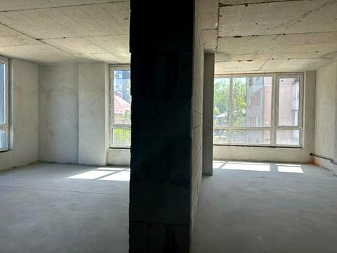 квартира за адресою Слави Стецько вул., 4-А