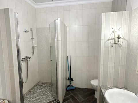квартира за адресою Незалежності вул., 8Б