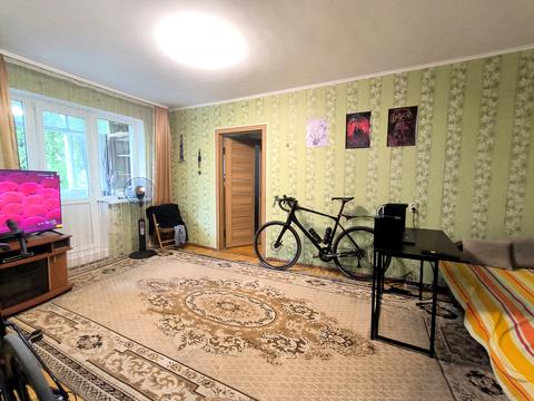 квартира за адресою Космонавтів просп., 19