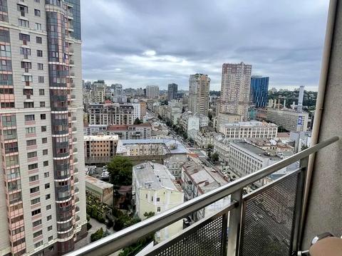 квартира по адресу Тараса Шевченко бульв., 33-Б