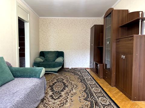 квартира за адресою Миколи Василенка вул., 8-А