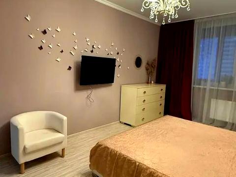 квартира за адресою Київ, Анни Ахматової вул., 30