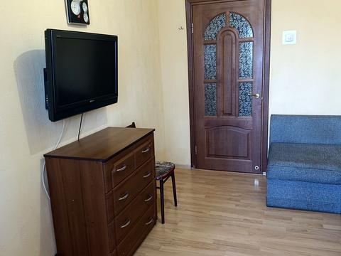 квартира за адресою Романа Шухевича просп. (Генерала Ватутіна), 8