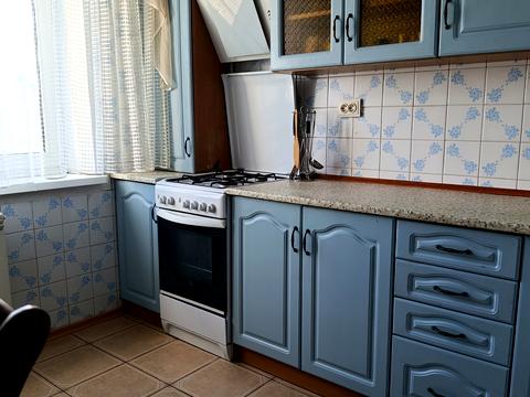 квартира за адресою Романа Шухевича просп. (Генерала Ватутіна), 8