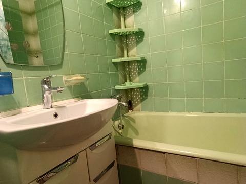 квартира за адресою Романа Шухевича просп. (Генерала Ватутіна), 8